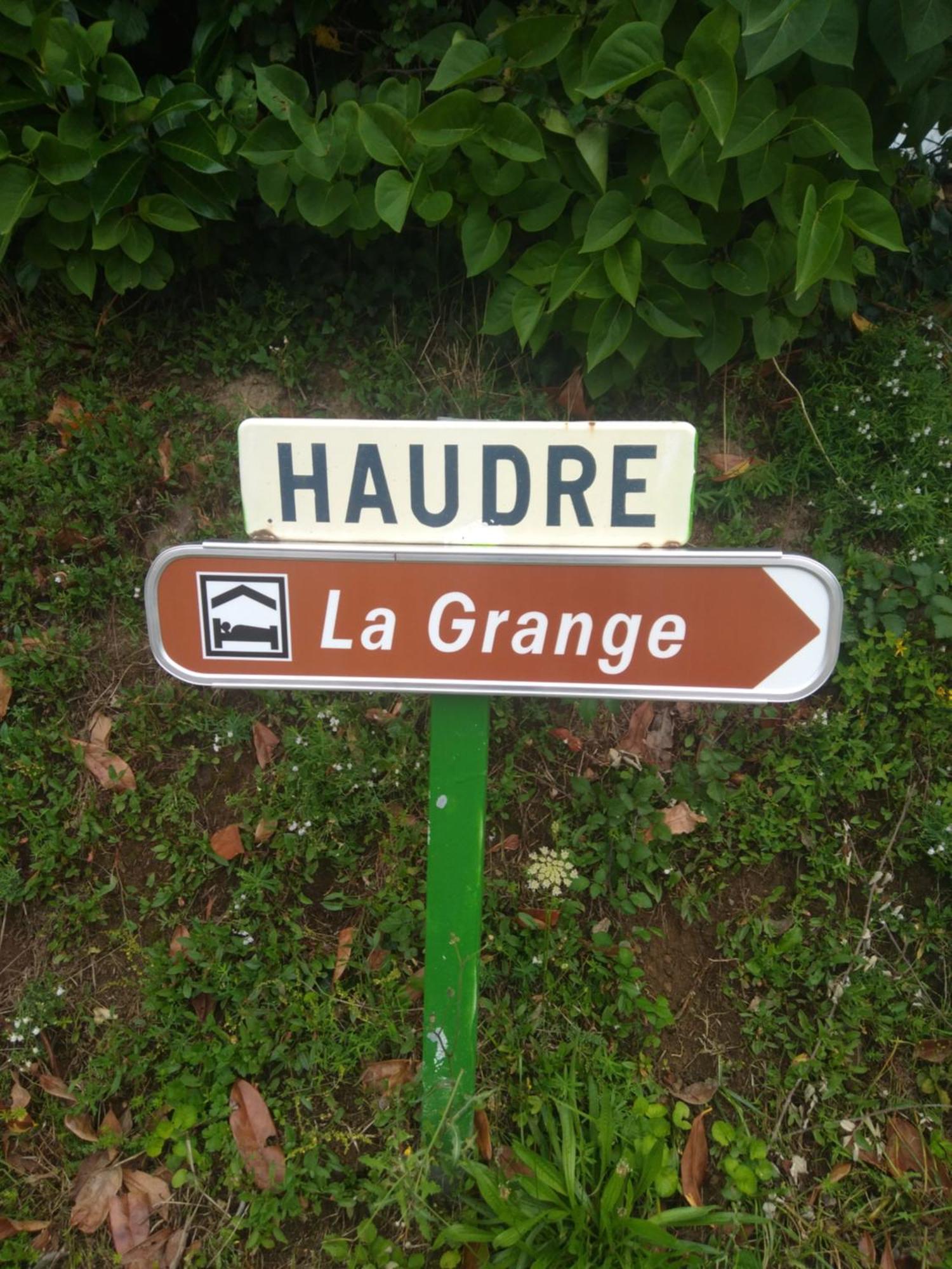 הוילה Saint-Calais-du-Desert La Grange מראה חיצוני תמונה